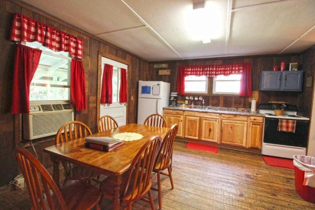 Villa Creekside 1920'S Farmhouse Bryson City Exterior foto